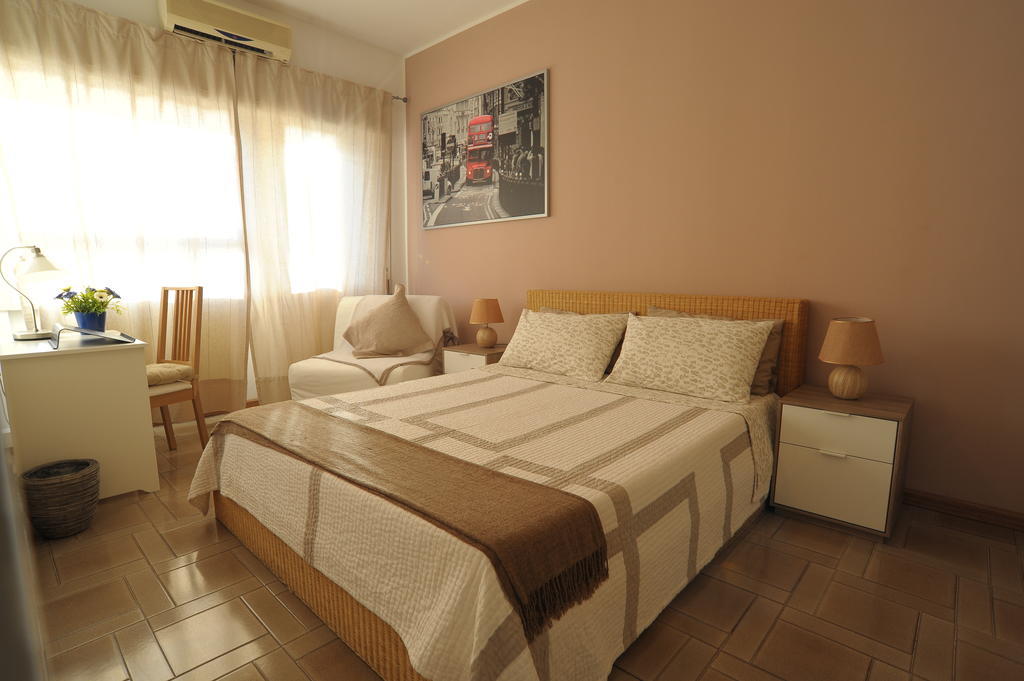 B&B Mare Di Augusta La Finestra Sul Porto Room photo